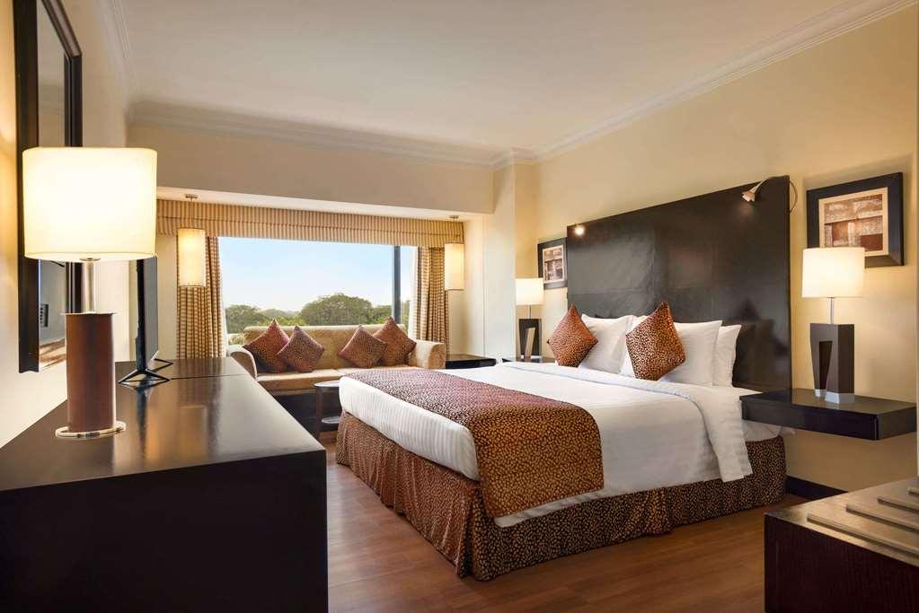Ramada Plaza By Wyndham Karachi Airport Hotel Camera foto A room at the Taj Bengal